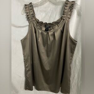 ANN TAYLOR-  sleeveless top Size L